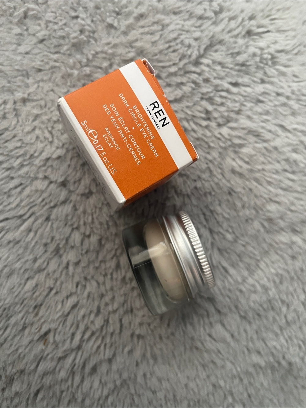 Dark Spot Brightening Eye Cream in Orange - Women Skincare